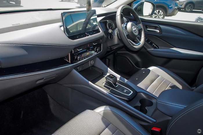 2024 Nissan QASHQAI ST-L