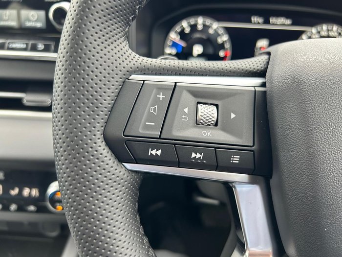 2024 Mitsubishi Outlander Exceed