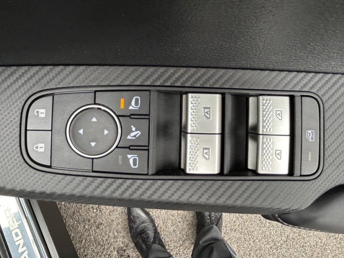 2024 Mitsubishi Outlander Exceed
