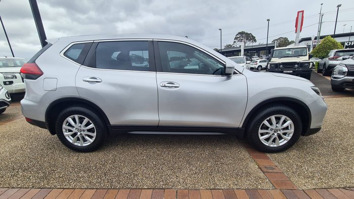 2021 NISSAN X-TRAIL ST (2WD)