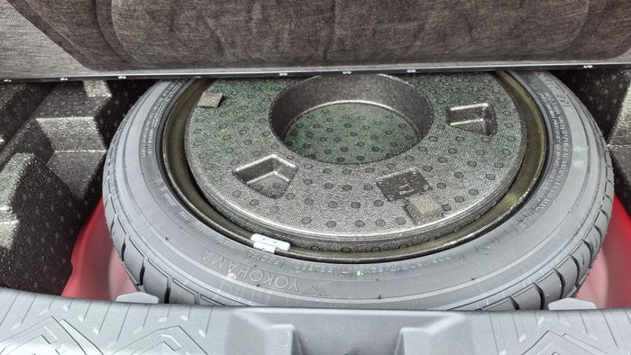 2025 Subaru Impreza 2.0R G6 MY24 PURE RED