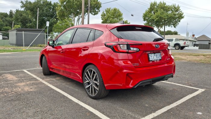 2025 Subaru Impreza 2.0R G6 MY24 PURE RED