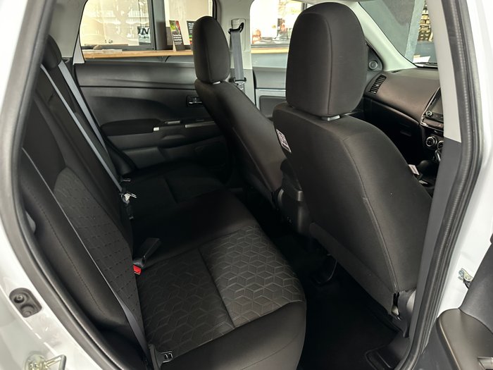 2023 Mitsubishi ASX LS