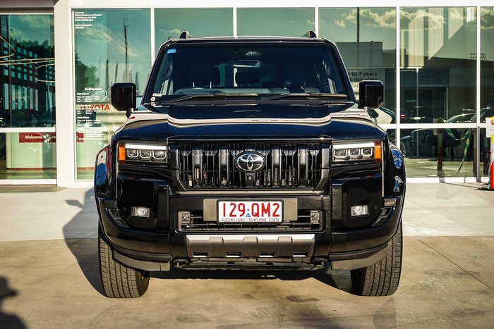 2025 Toyota PRADO