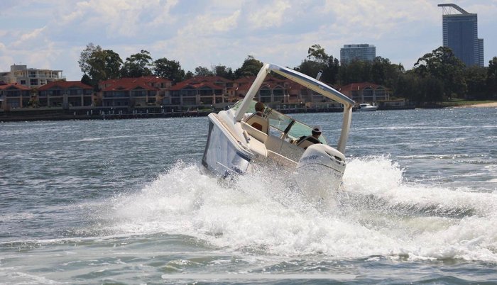 2022 Chris Craft Launch 28 GT 