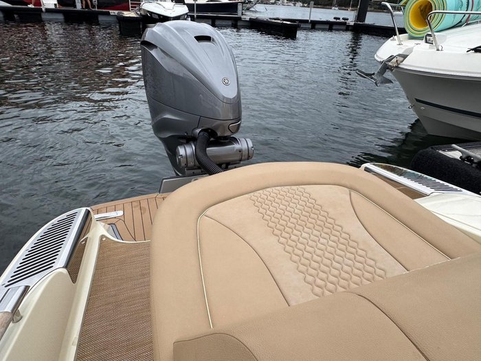 2022 Chris Craft Launch 28 GT 