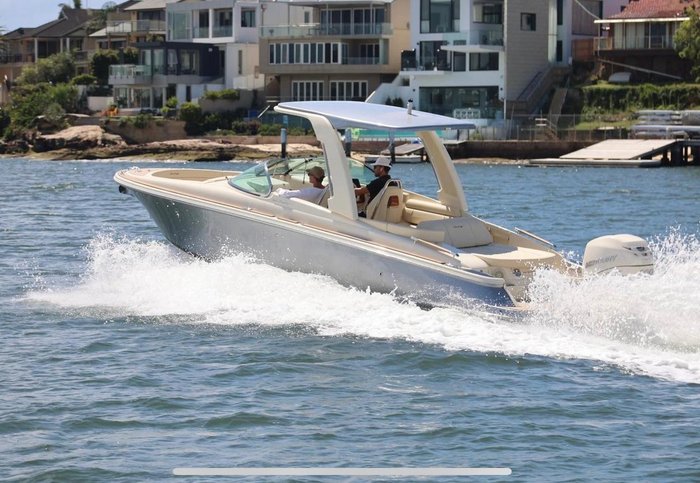 2022 Chris Craft Launch 28 GT 