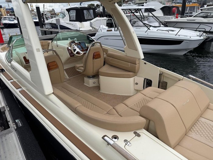 2022 Chris Craft Launch 28 GT 