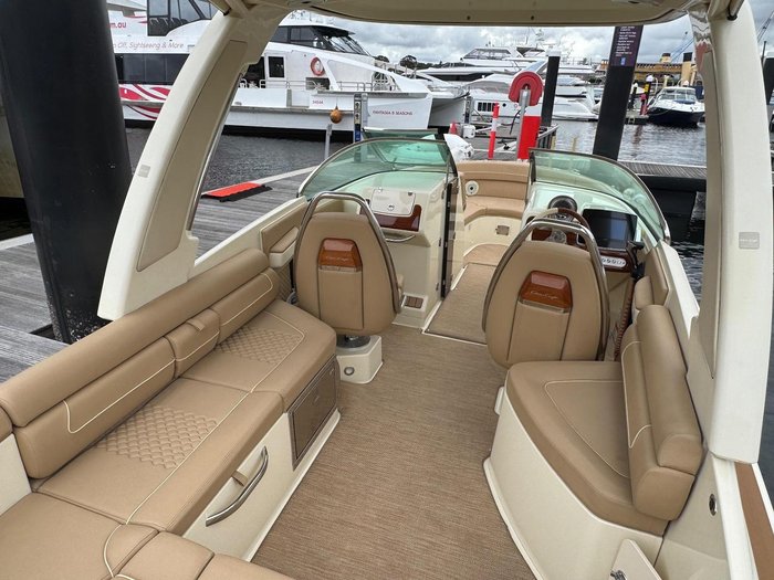 2022 Chris Craft Launch 28 GT 