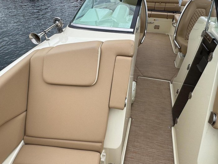 2022 Chris Craft Launch 28 GT 