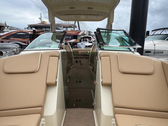 2022 Chris Craft Launch 28 GT 