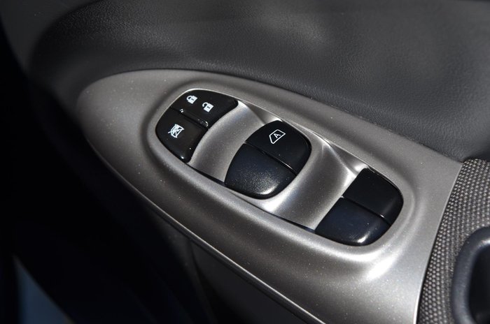 2014 Nissan JUKE ST