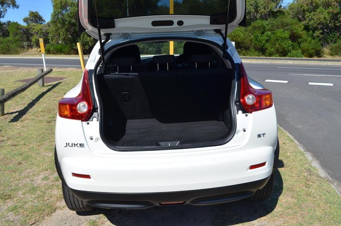 2014 Nissan JUKE ST