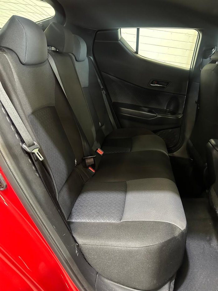 2022 Toyota C-HR GXL NGX10R Feverish Red