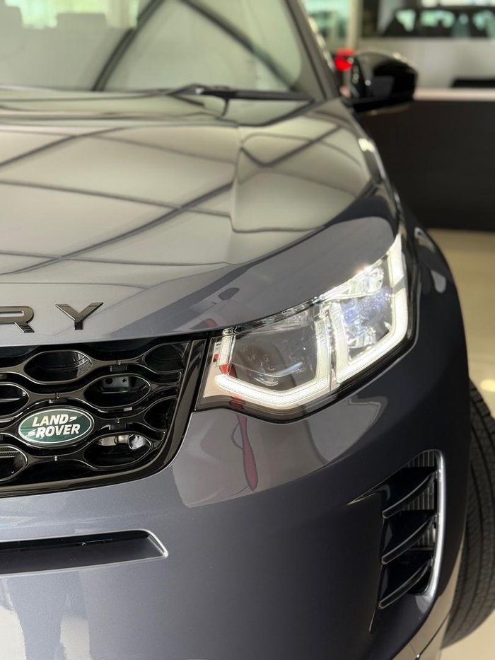 2024 Land Rover Discovery Sport P250 Dynamic SE