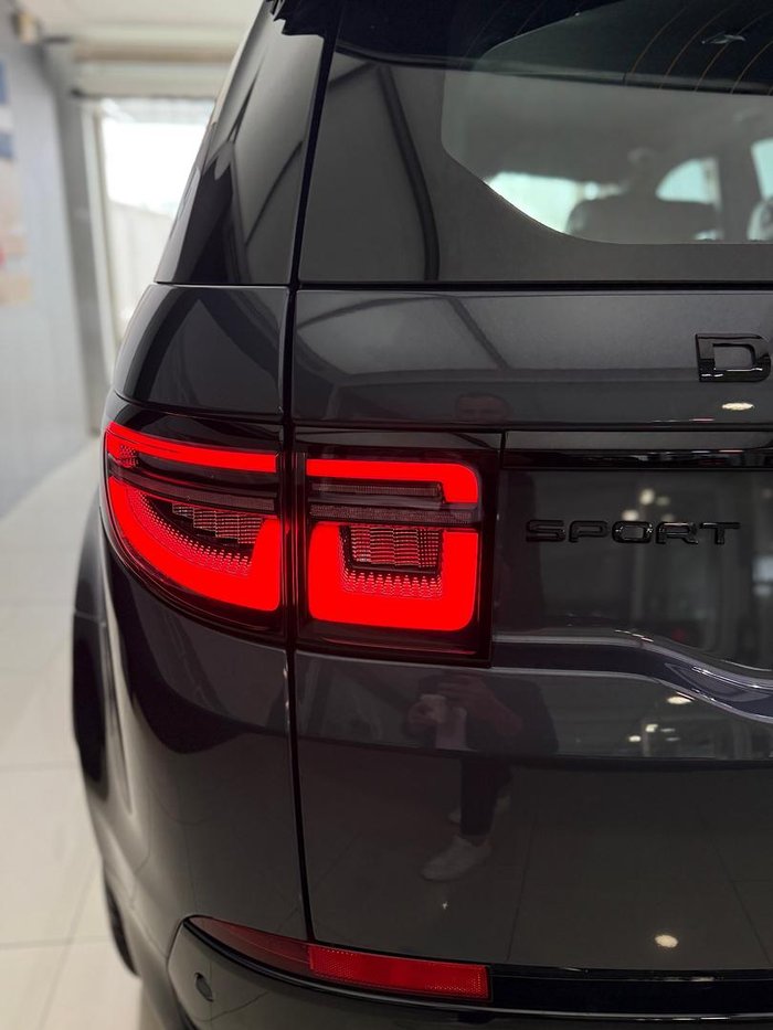 2024 Land Rover Discovery Sport P250 Dynamic SE
