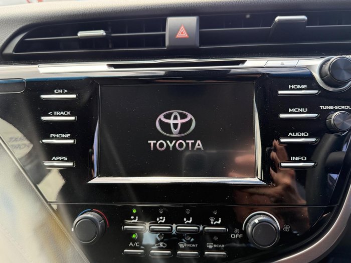 2019 Toyota Camry Ascent