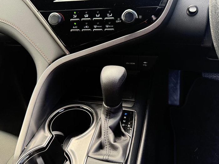 2019 Toyota Camry Ascent