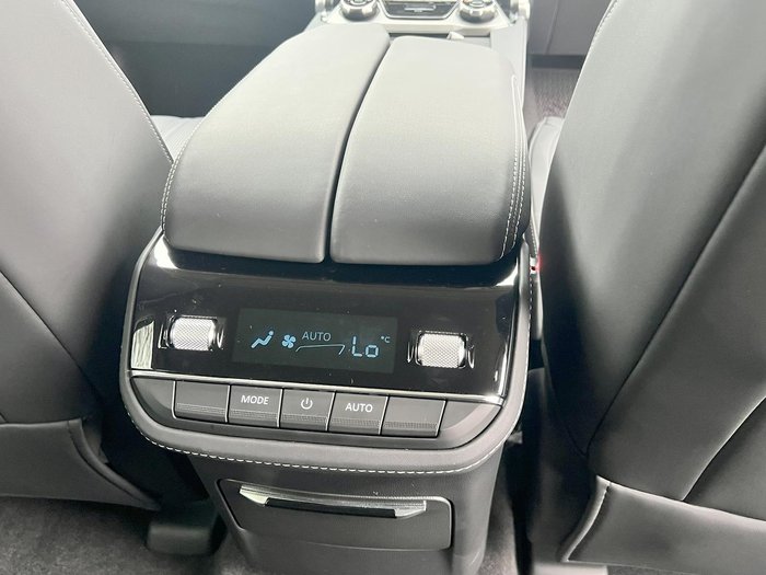 2024 LDV D90 Executive SV9A 4X4 Dual Range Metal Ash