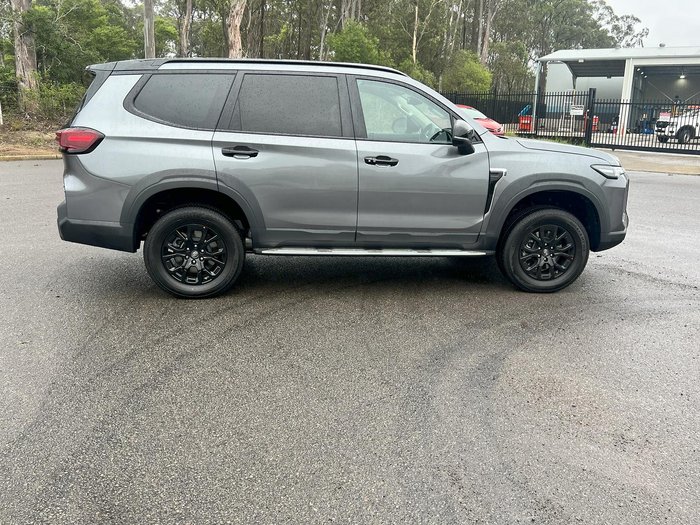2024 LDV D90 Executive SV9A 4X4 Dual Range Metal Ash
