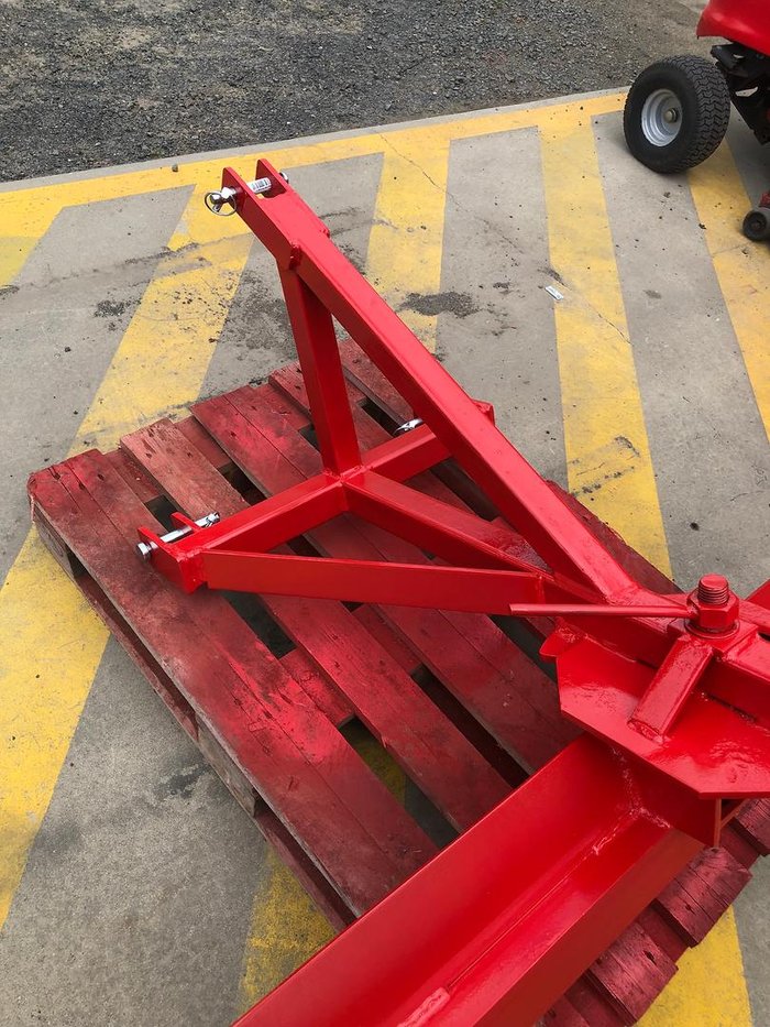 0 Silvan 1.2M Grader Blade - Fresh Coat Of Paint Red