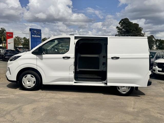 2024 Ford Transit Custom Trend SWB