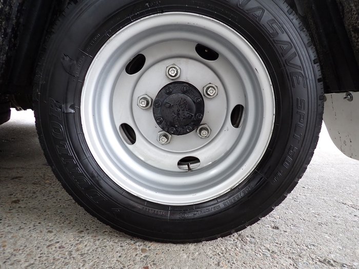 2022 ISUZU NLR 45-150