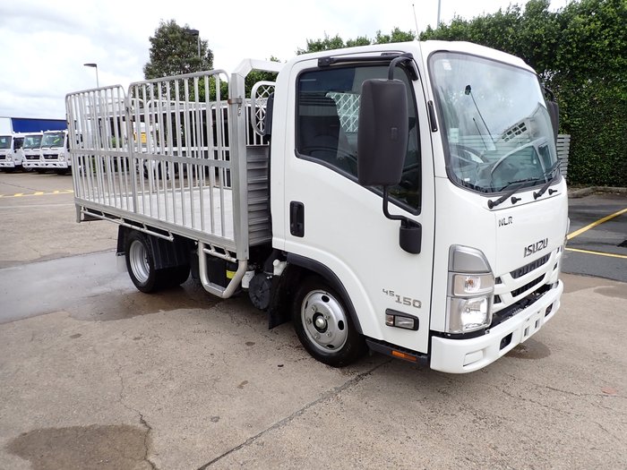 2022 ISUZU NLR 45-150