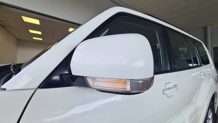2020 MITSUBISHI PAJERO GLX 4X4 7 SEAT