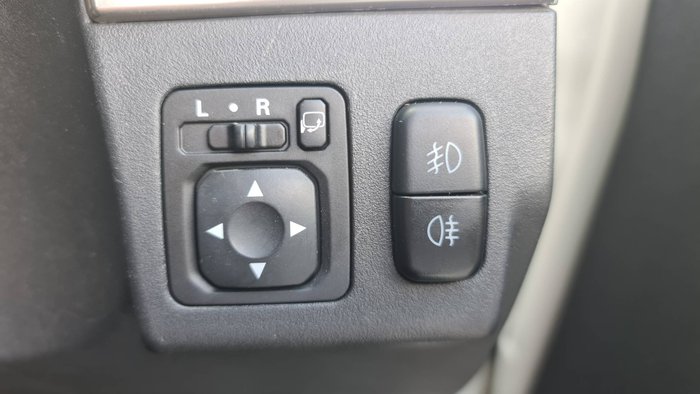 2020 MITSUBISHI PAJERO GLX 4X4 7 SEAT