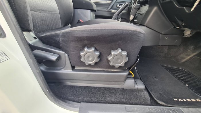 2020 MITSUBISHI PAJERO GLX 4X4 7 SEAT
