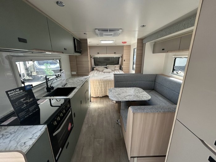 2024 JAYCO Discovery 21.66-4OB