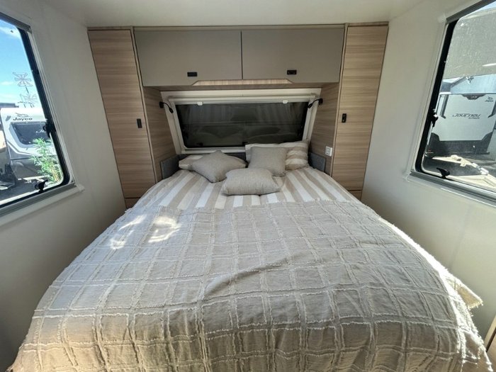 2024 JAYCO Discovery 21.66-4OB