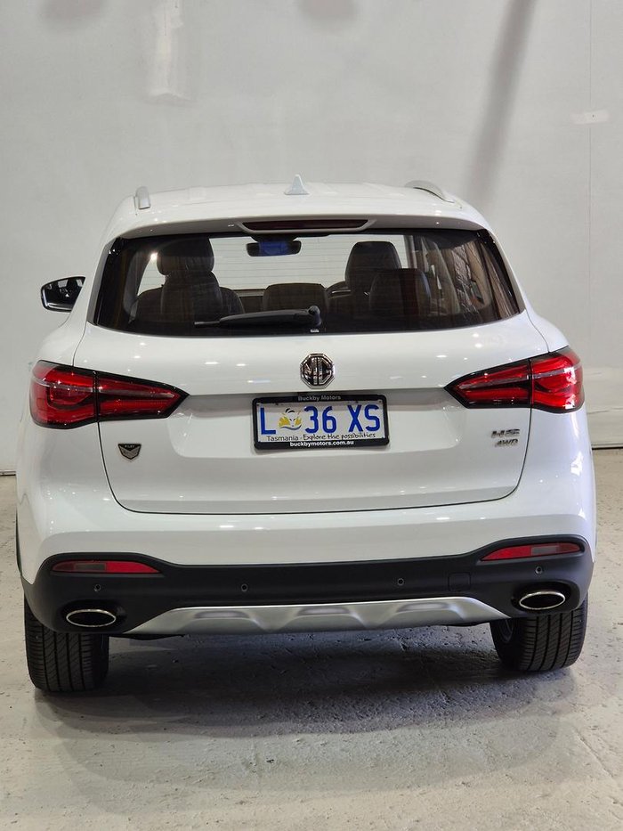 2022 MG HS Excite X