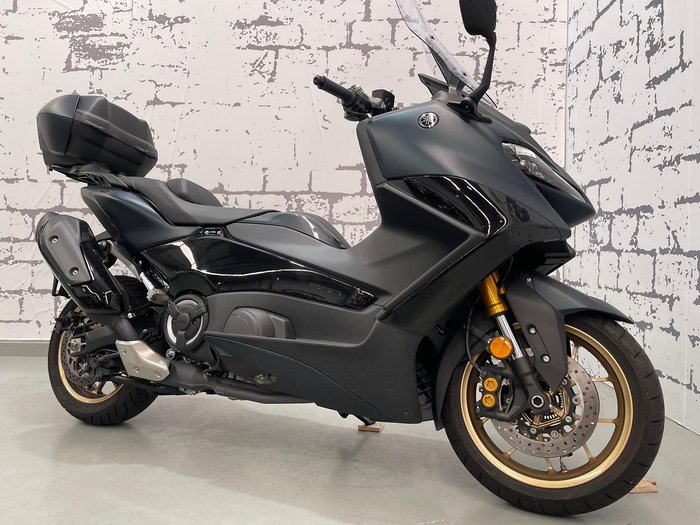 2023 Yamaha TMAX 560 TMax