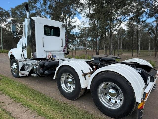 2014 Kenworth T300 Series T359
