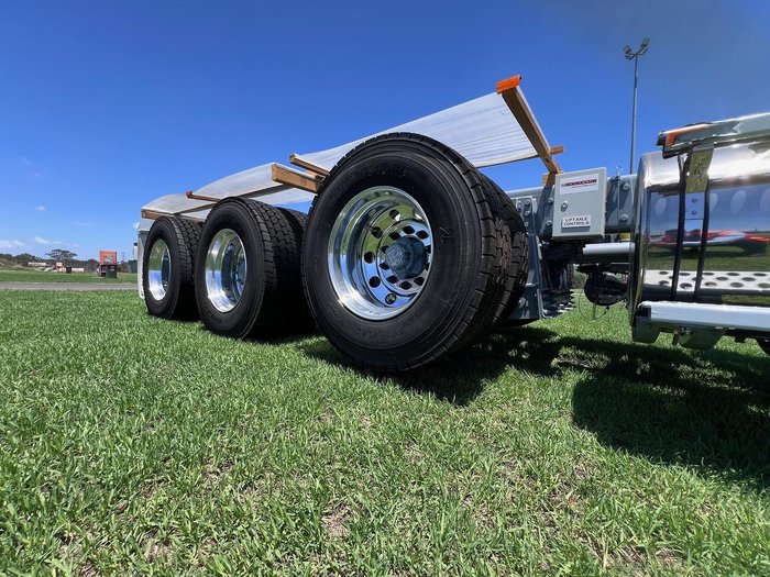 2024 Kenworth T610 Series T610SAR White