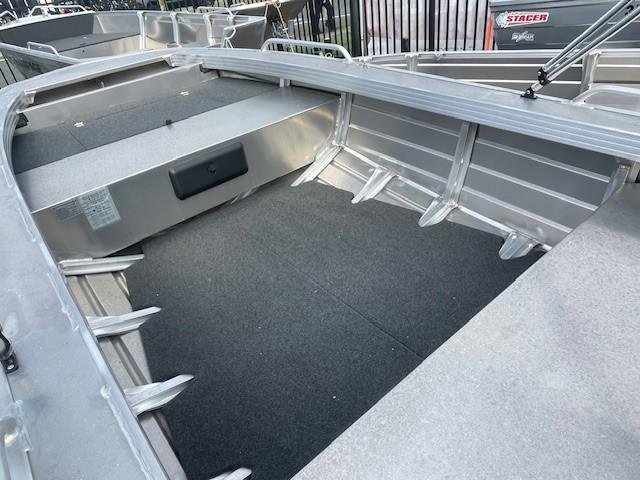 2025 Stacer 399S Proline