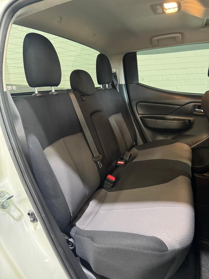 2022 Mitsubishi Triton GLX+ MR MY22 4X4 Dual Range White