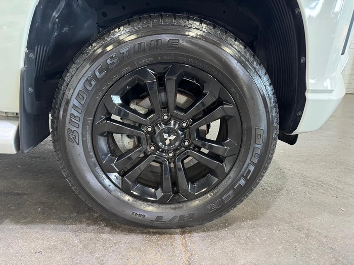 2022 Mitsubishi Triton GLX+ MR MY22 4X4 Dual Range White
