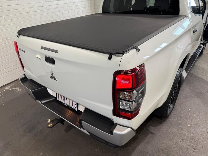 2022 Mitsubishi Triton GLX+ MR MY22 4X4 Dual Range White