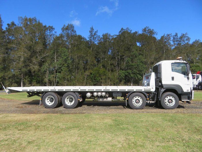 2025 Isuzu F Series FYJ300-350