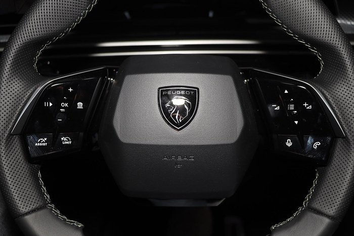 2024 Peugeot 3008 GT Hybrid