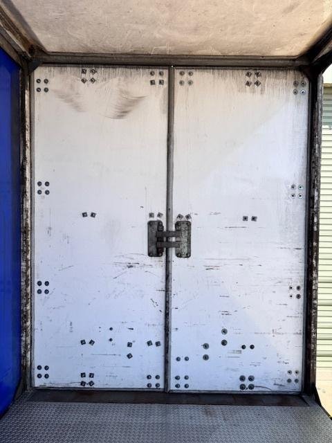 2004 Maxitrans St3 22 Pallet Sd Refrigerated Curtain, Tuck Away Tail Gate