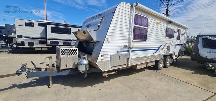 2010 Humpback Aussie By Design - Smart Van