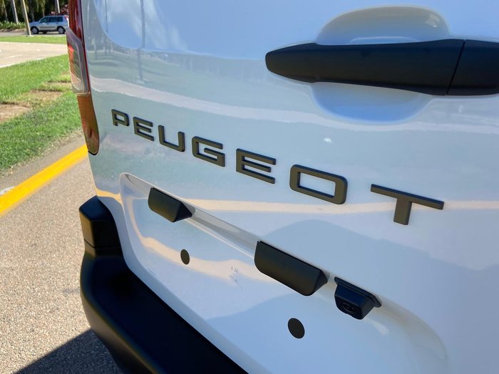 2024 Peugeot Partner Pro K9 MY25 Ice White
