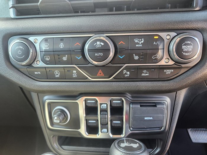 2024 Jeep Wrangler Unlimited Sport S