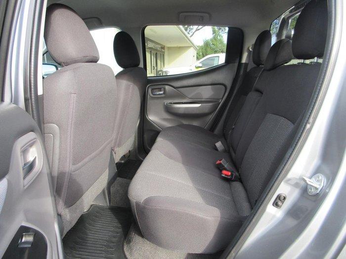 2015 Mitsubishi Triton GLS