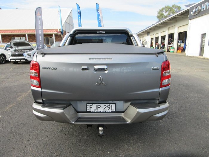 2015 Mitsubishi Triton GLS