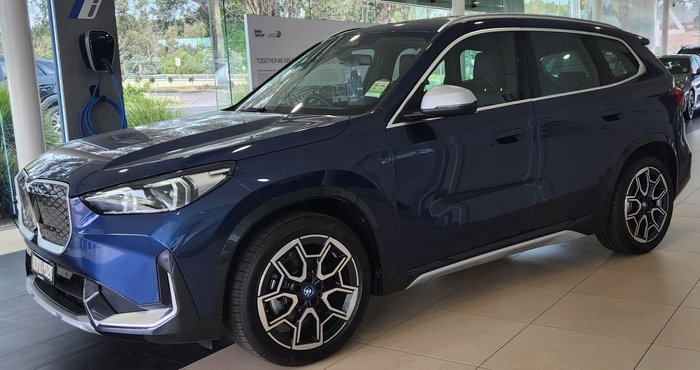 2024 BMW iX1 eDrive20 xLine